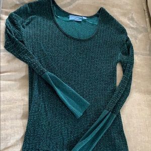 Simply Vera Wang sweater size Small